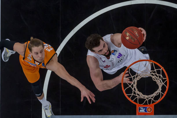 根据最新的 根据最新的